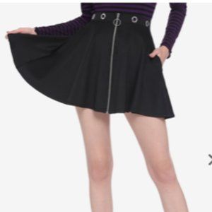 Black Grommet O-Ring Skater Skirt
